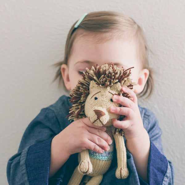 Knitted Lion Heirloom Toy - Shumba