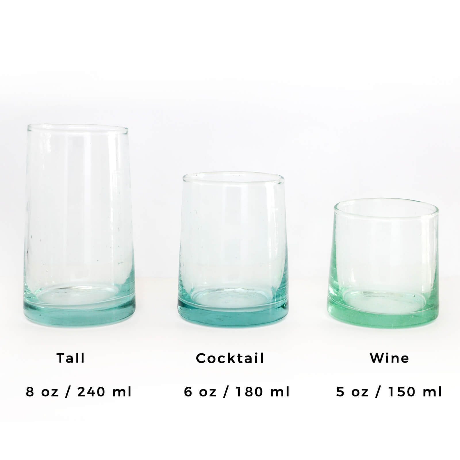 Size comparison of the three sizes of recycled drinking glasses 