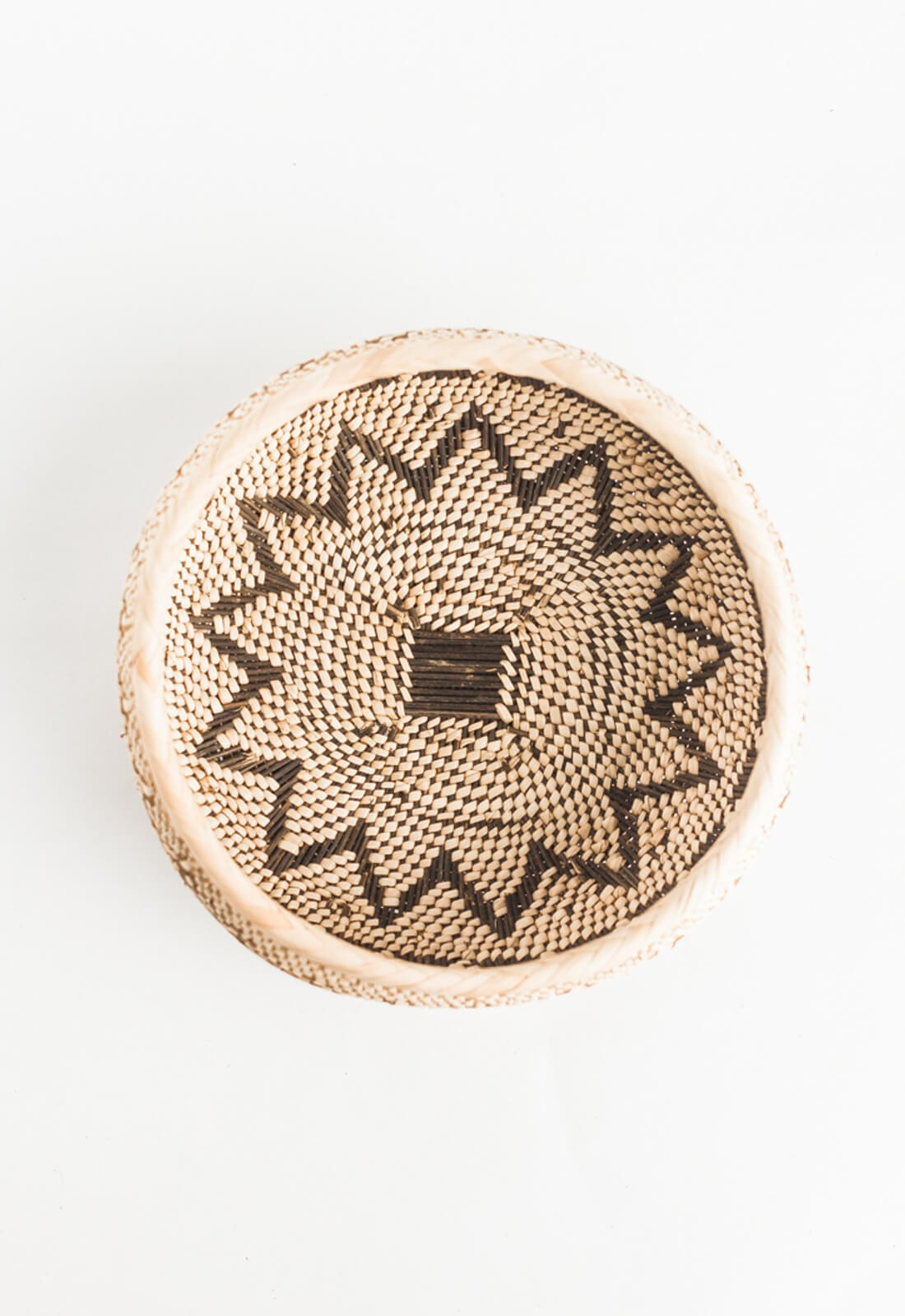 Zambian Tonga basket bowl, top view